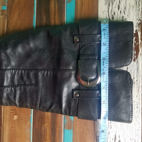 St. John's Bay Tall Black Fall boots size 6.5 - Picture 6 of 6